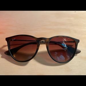 Ray Ban Erica Sumglasses matte tortoise